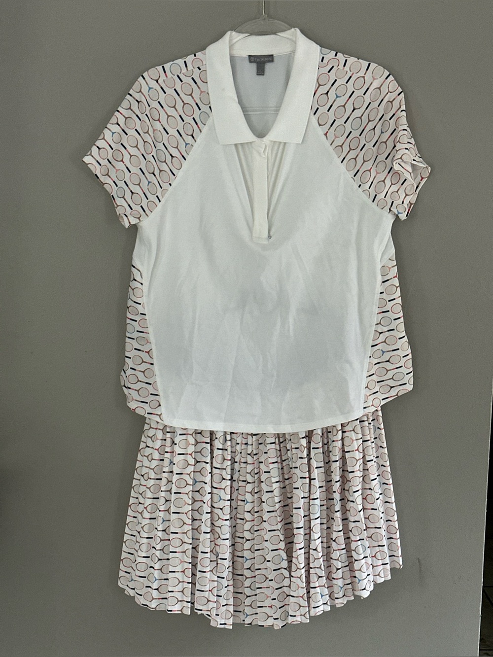 White Polo sewith Geometric Print Sleeves - Women